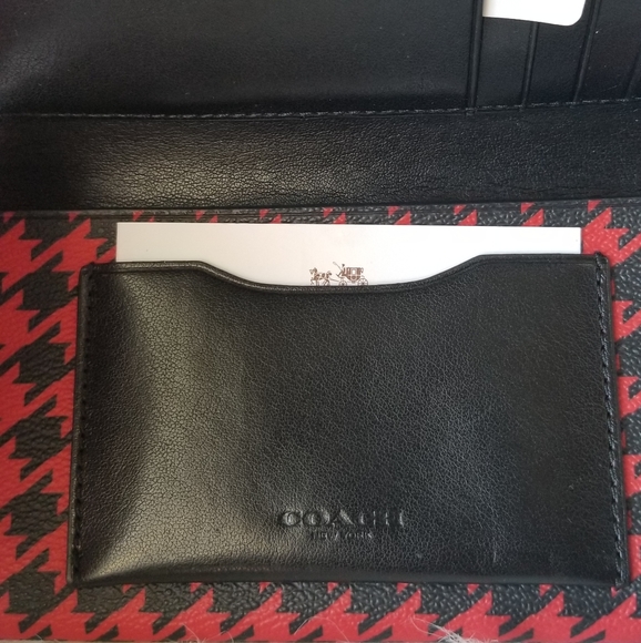 Brand New Coach Universal Phone Wallet Red Houndstooth - Picture 5 of 8